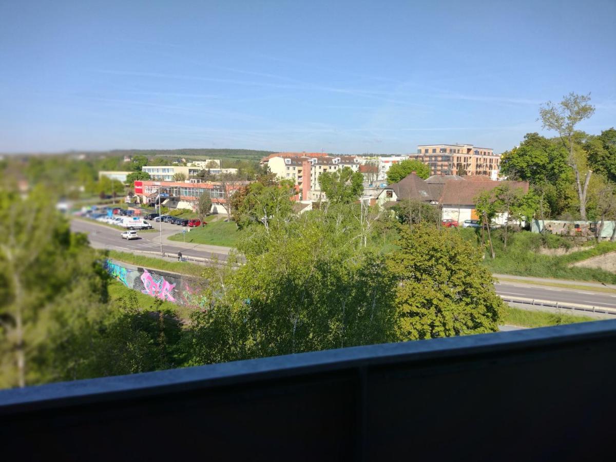 Апартаменты Apartman Barborka Зноймо Экстерьер фото